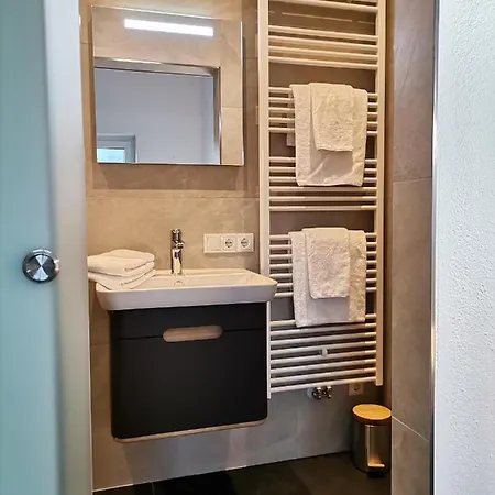 Margreiter Birgit * هارت إم زيلرتال